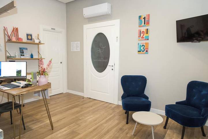 Holiday rental for 19 people, with balcony in Naples