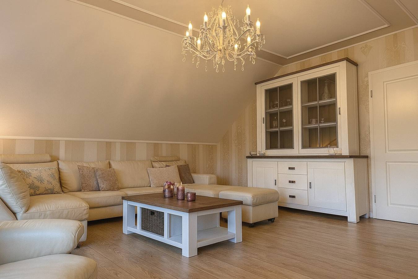 Ganze Wohnung, Apartment 'Am Wäldchen' mit gemeinsamer Terrasse, Gemeinschaftsgarten und Wlan in Vöhl, Waldecker Land