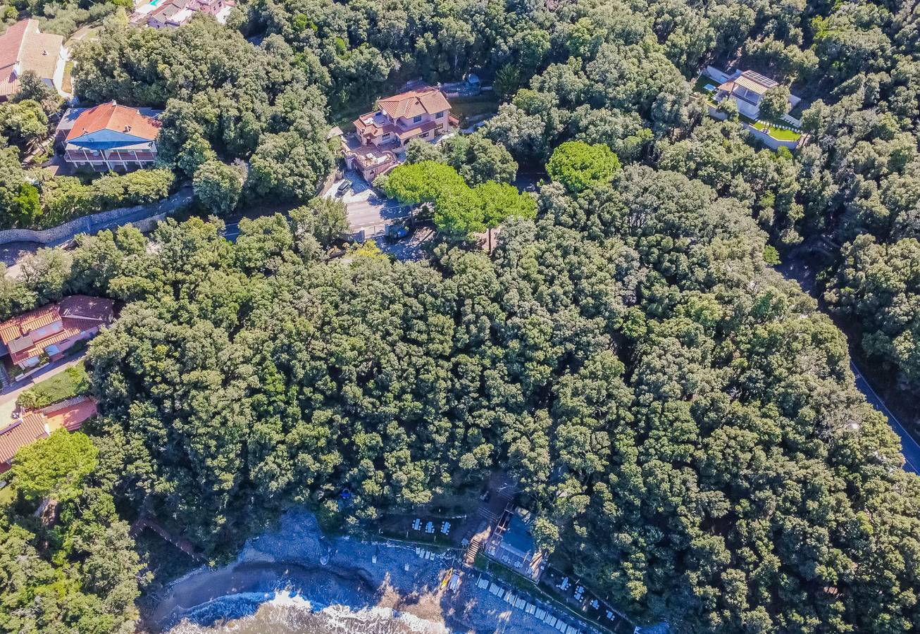 Villa für 12 Personen mit Terrasse in Procchio, Elba