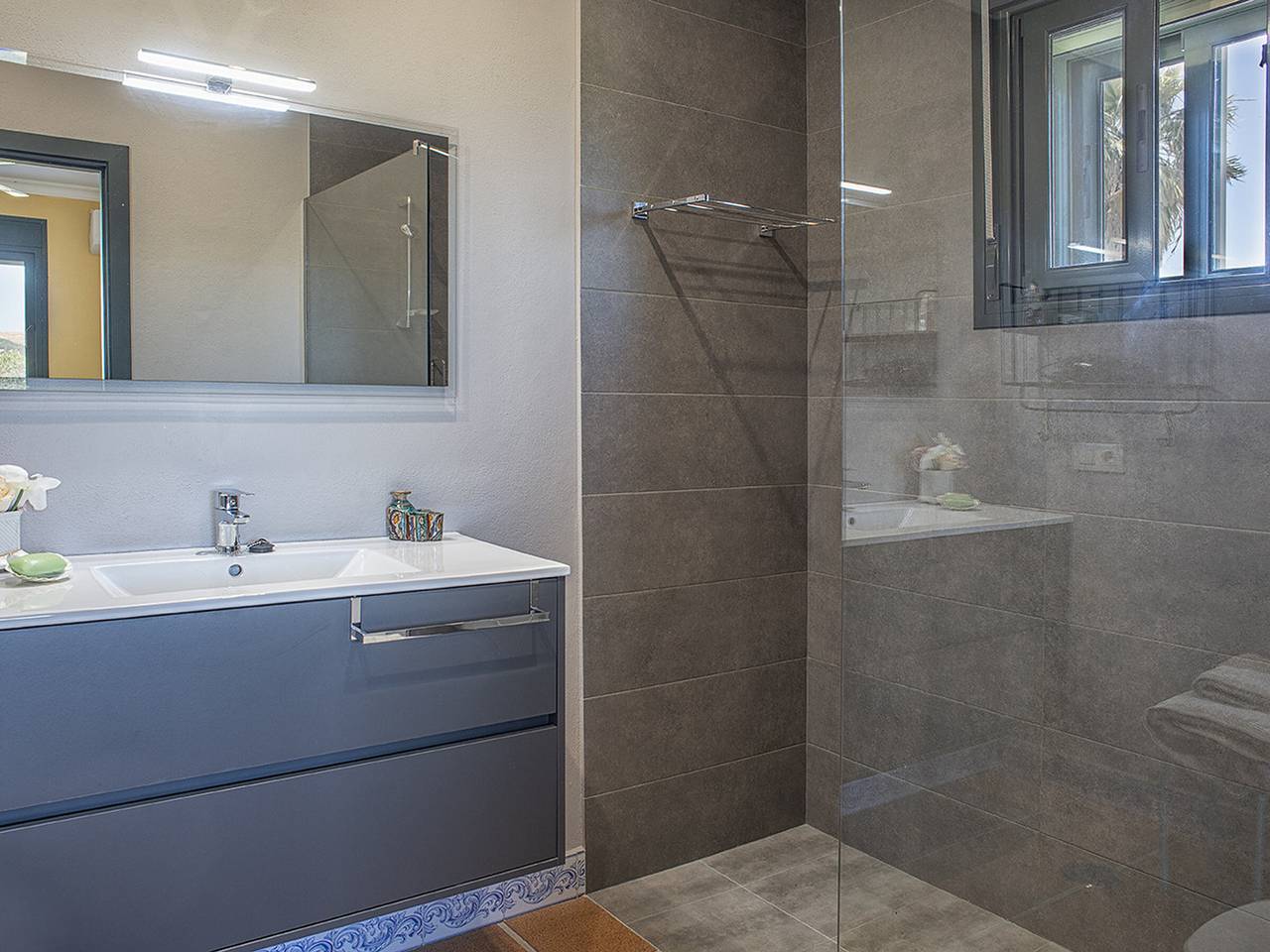 Villa moderna con piscina privada en Arcos in Arcos de la Frontera, Provincia de Cádiz