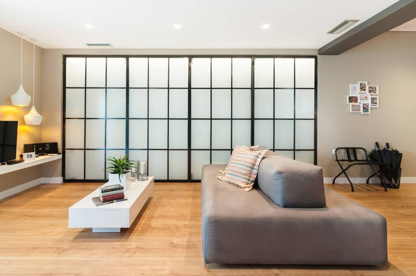Entire apartment, Ma Maison Luxury Suite/Parking/15' to Acropolis in Central Section of Athens, Athens