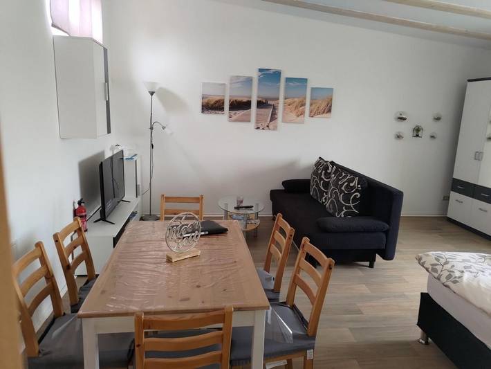 Ganze Ferienwohnung, Ferienwohnung am See in Parthenstein, Leipzig und Umgebung
