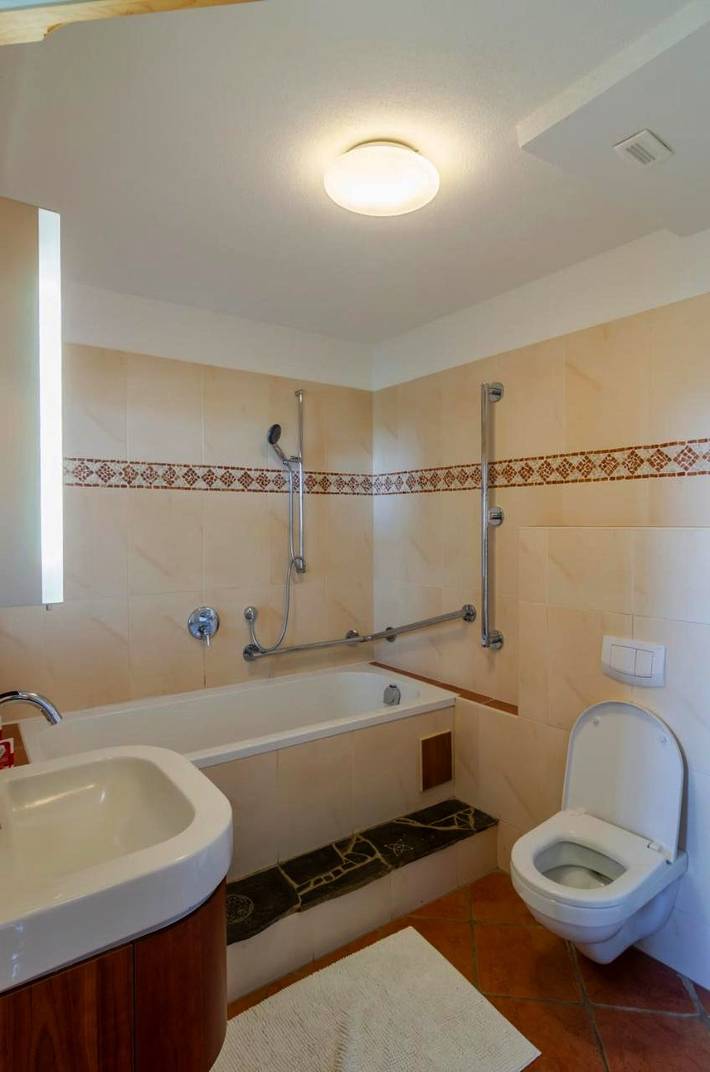 Hôtel pour 3 personnes, avec sauna et jardin, adapté aux familles dans Eberstein - 4