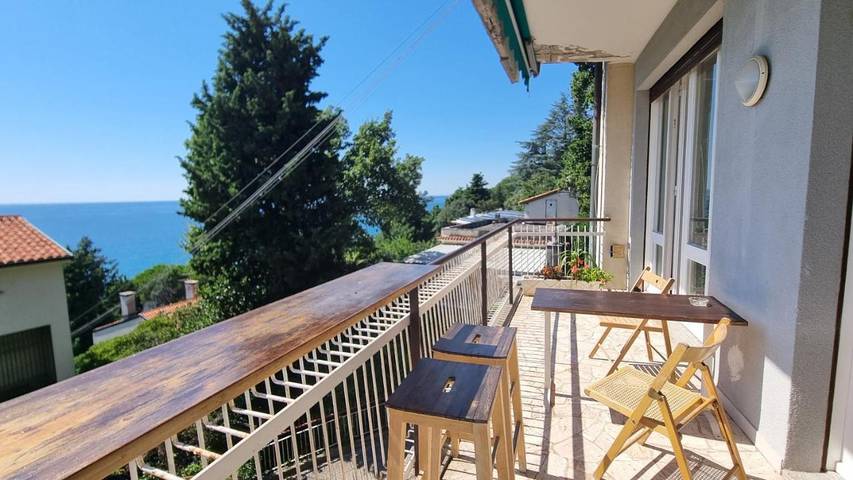 Ferienwohnung für 4 Personen, mit Ausblick und Terrasse in Triest - 2