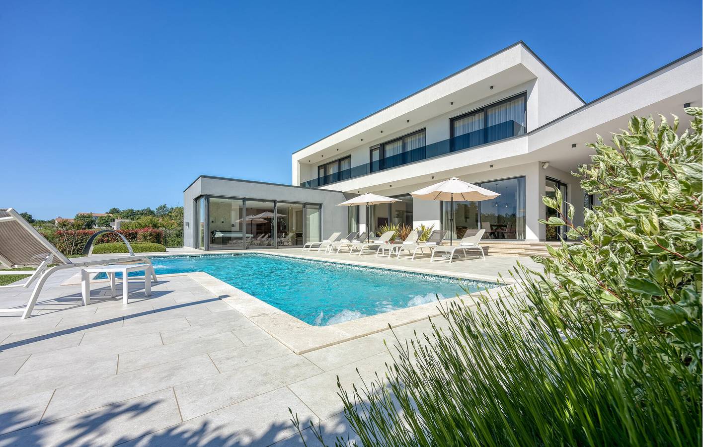 Appartement confortable d'une chambre avec piscine près du centre-ville et des restaurants de Kringa in Kringa, Istrie centrale