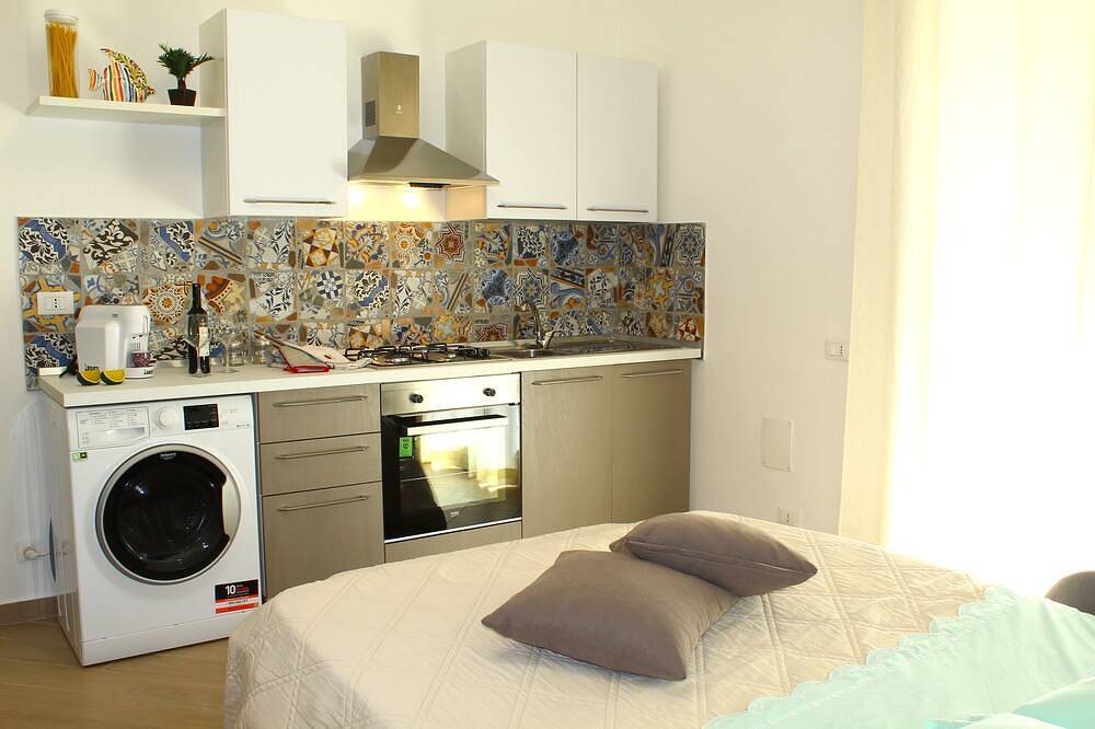 Apartamento entero, Beautiful Apartment furnished and equipped with Wi-Fi and Air Conditioning! in Capaci, Provincia de Palermo