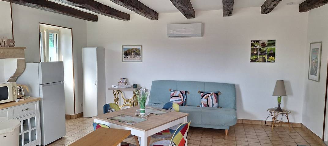 Gîte pour 4 personnes, avec jardin dans Saint-Amand-Montrond - 3