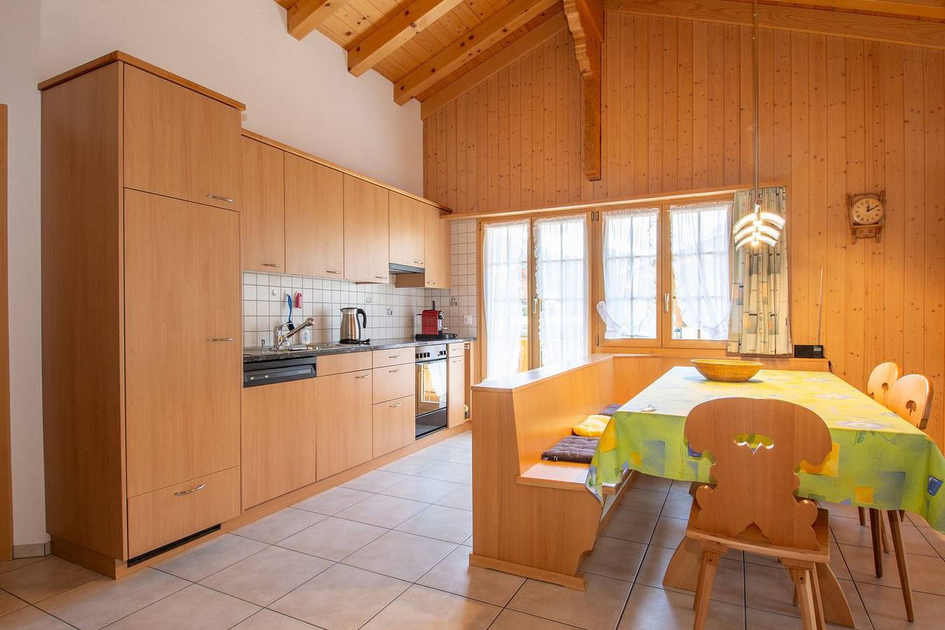 Ganze Wohnung, Ruhige Ferienwohnung für 6 Personen in Adelboden, Frutigen - Lenk - Adelboden