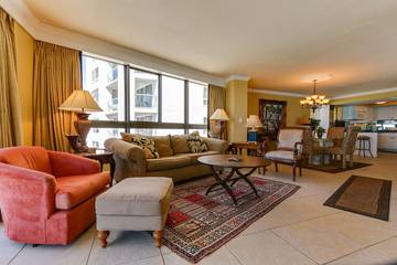 Beach Rental for 4 Guests in Four Mile Village, Miramar Beach, Picture 3