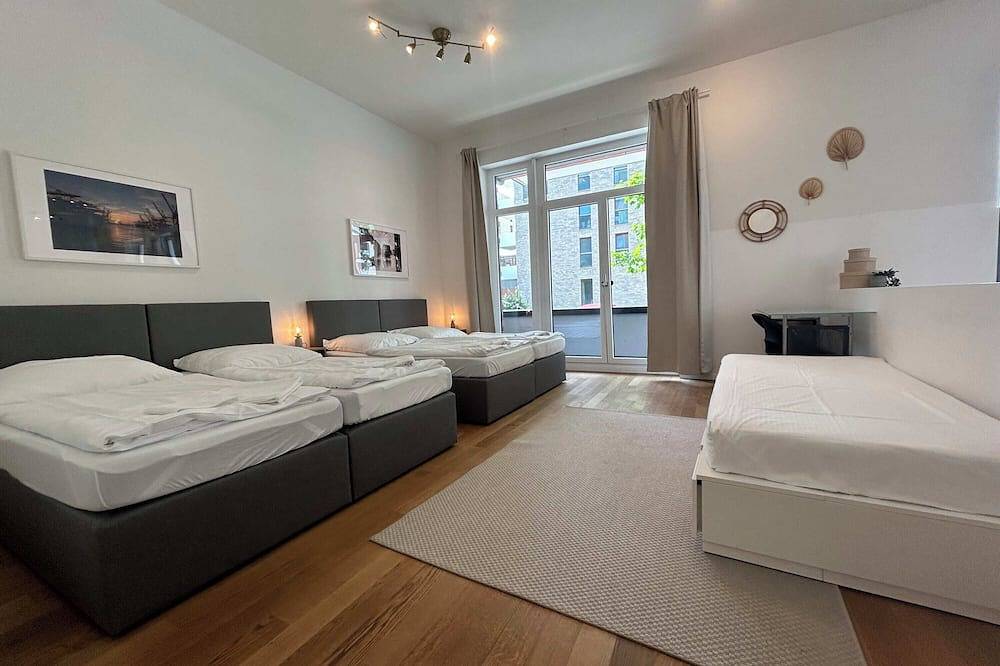 Ganze Wohnung, Spacious apartment for 10 near Quartierpark in Altona Hamburg, Hamburg