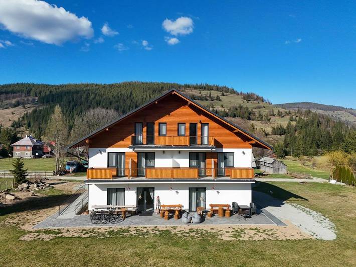 Maison d’hôte pour 3 personnes, avec Balcon et Terrasse ainsi que Jardin et Vue à Alba (Romania)