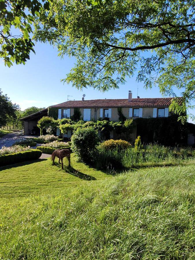 Location de vacances pour 11 personnes, avec piscine ainsi que vue et jardin à Chalabre - 2