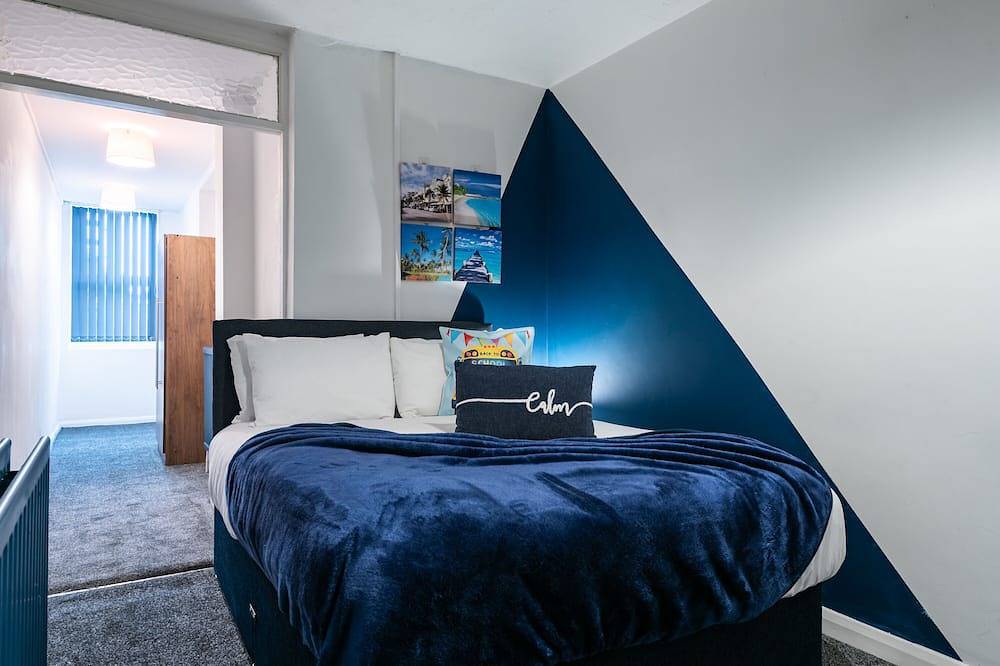 Favour Spacious Inn By Jesouth in Kingston-upon-Hull, Yorkshire and the Humber