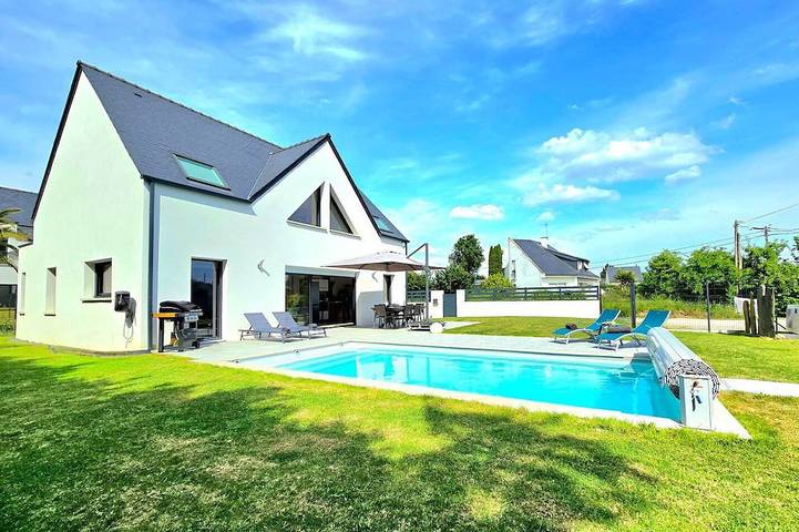 Villa für 9 Personen, mit Garten - 1