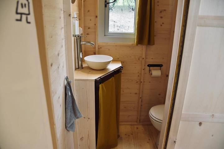 Hôtel pour 2 personnes, avec vue et jardin à Change - 3