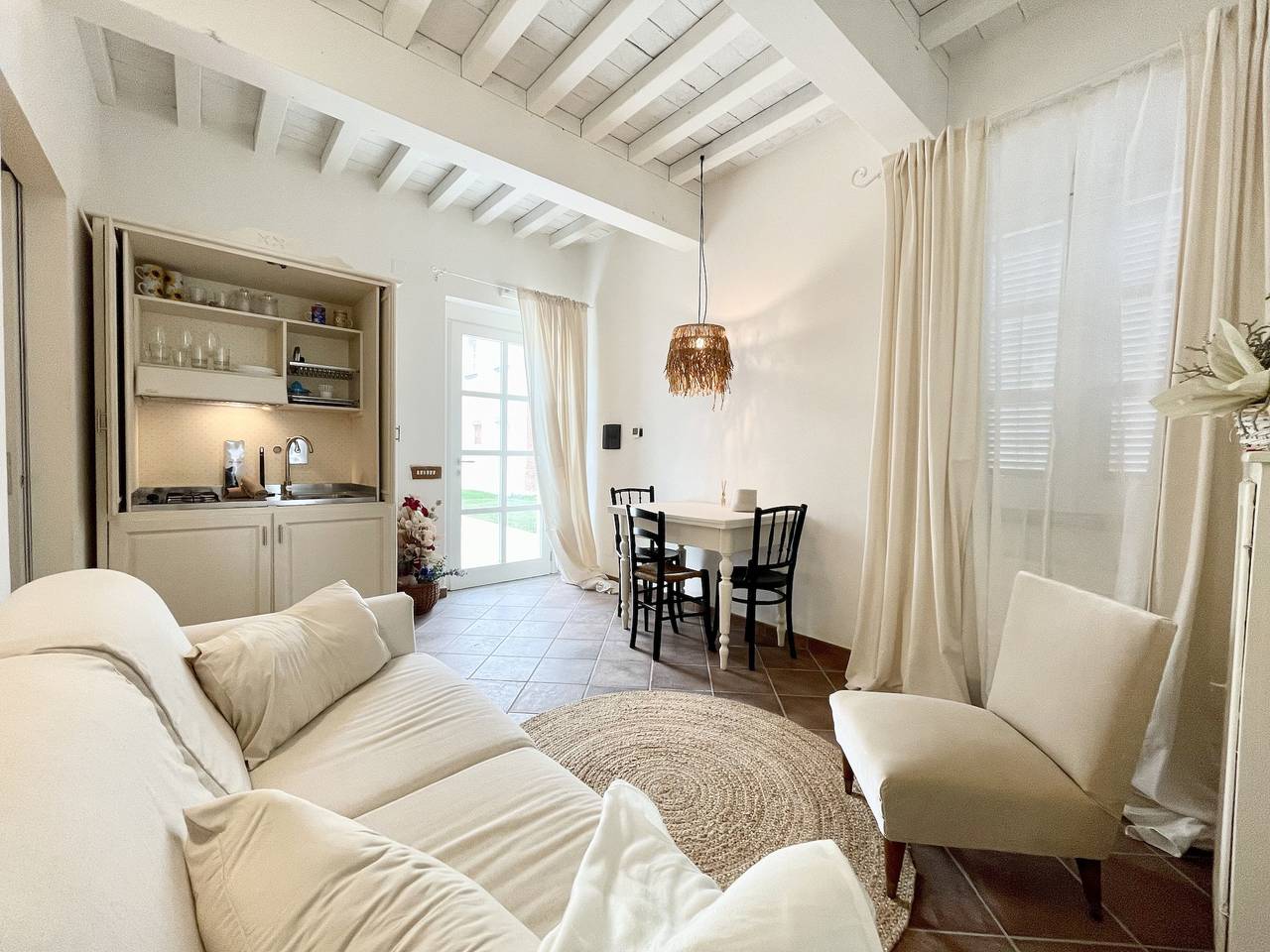 Ganze Wohnung, Ferienwohnung "Lilla" mit Gemeinschaftspool, Gemeinschaftsgarten und Wlan in Montepulciano, Siena Provinz