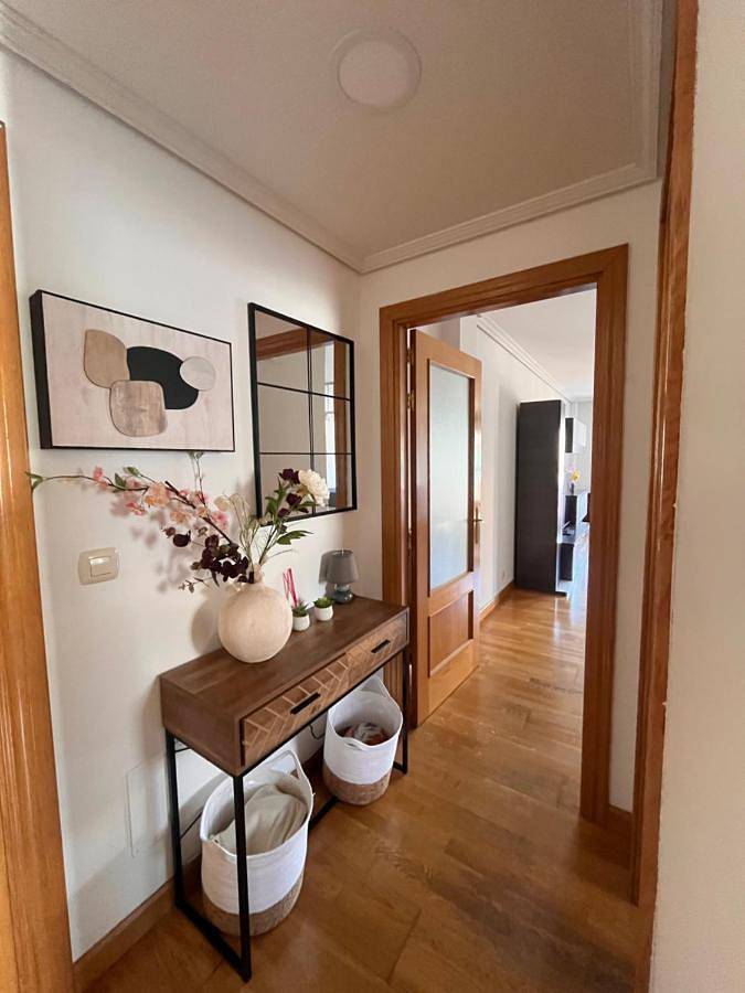 Appartement de vacances pour 7 personnes, avec vue et balcon