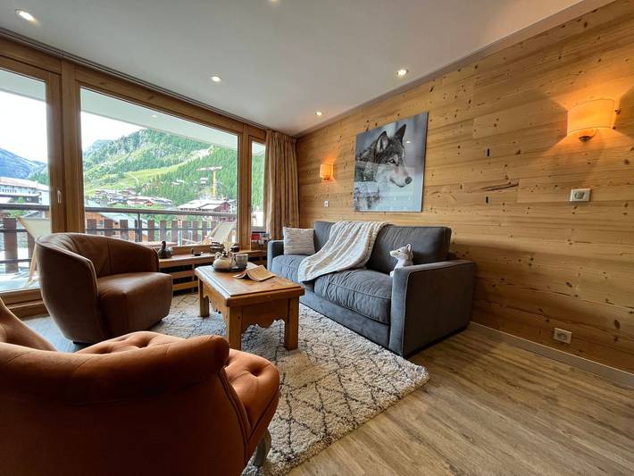 Appartement entier, Appartement moderne avec balcon, Wifi et cuisine équipée in Val-d'Isère, Massif du Ruitor