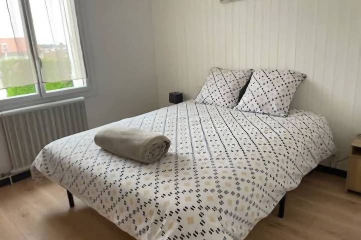 Location de vacances pour 6 personnes, avec jardin à Cerizay - 4