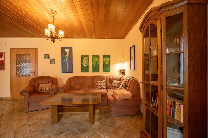 Apartamento entero, Apartamento 'Eulennest 2' con balcón y Wi-Fi in Minheim, Bernkastel-Kues y alrededores