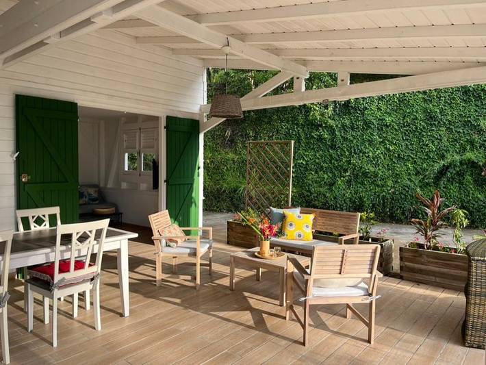 Location de vacances pour 2 personnes, avec vue et jardin dans Bellefontaine (Martinique) - 2