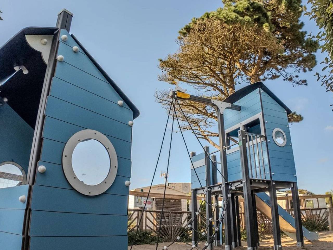 Chalet con Terraza - Cocina equipada in Saint-Michel-Chef-Chef, Côte de Jade