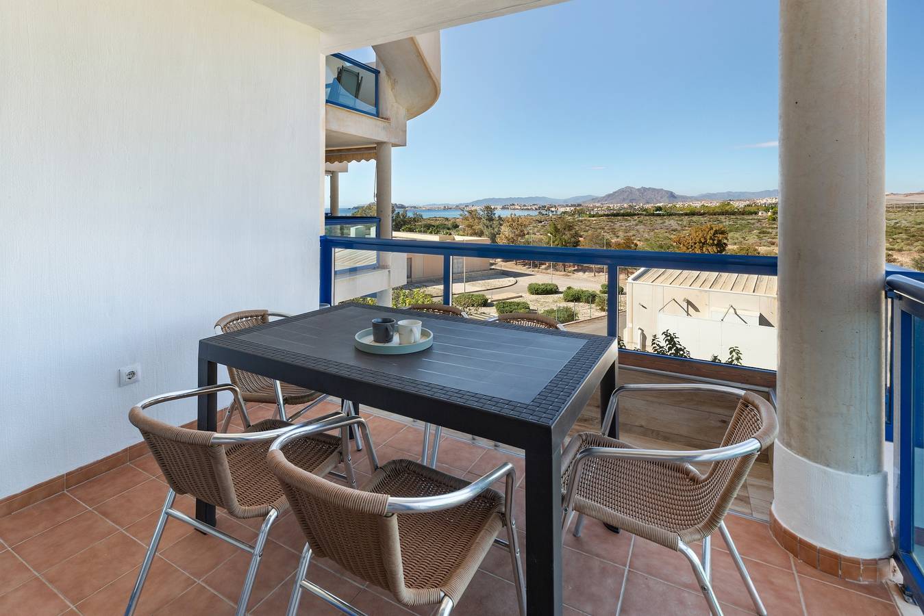Apartamento entero, Marina horizon: your modern seaside retreat in Cartagena, Costa Cálida