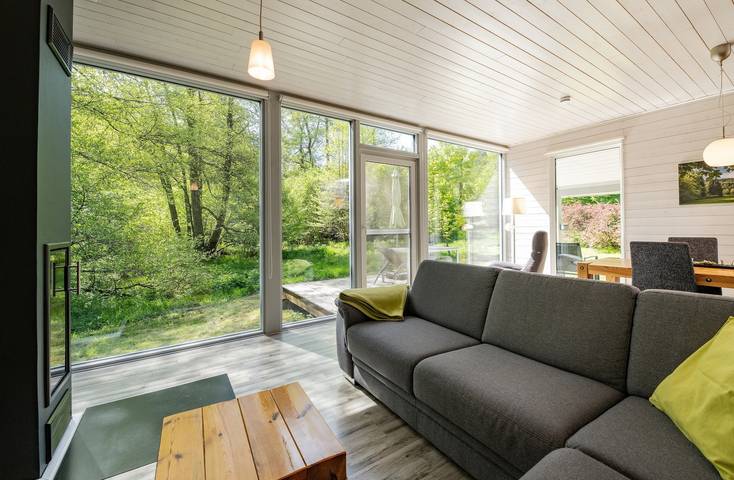 Ferienhaus für 3 Personen, mit Garten und Pool sowie Ausblick und Sauna - 1