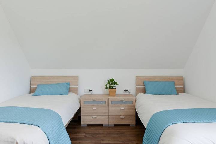 Pulvermaar 6 Personen Wellness (Nr. 25) - Holiday Park Pulvermaar in Gillenfeld, Vulkaneifel