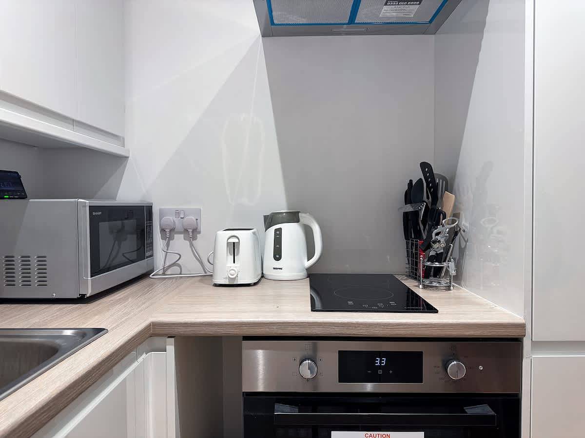 Cosy Central Maidstone Suite | Perfect Location in Kent