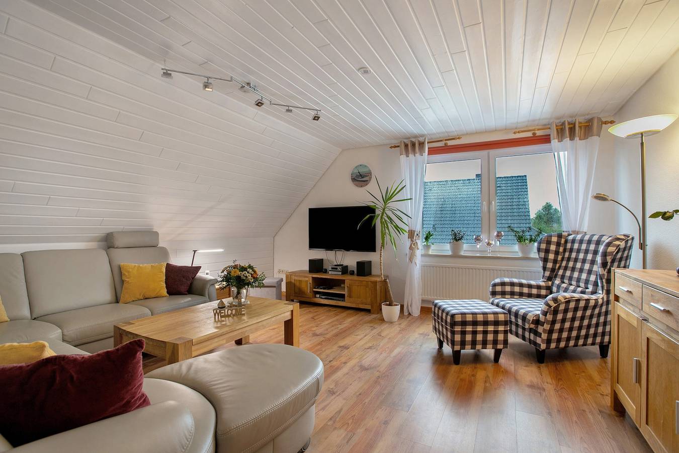 Ganze Wohnung, Ferienwohnung 'Micha's Ferienwohnung' mit privater Terrasse, Garten und Wlan in Bredstedt, Nordseeküste