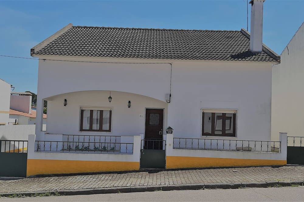 Casa da Amoreira - Barragem de Montargil in Montargil, Distrito de Portalegre