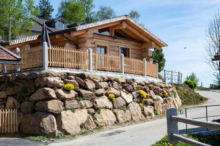 Ferienhaus für 2 Personen, mit Terrasse und Garten sowie Sauna und Ausblick