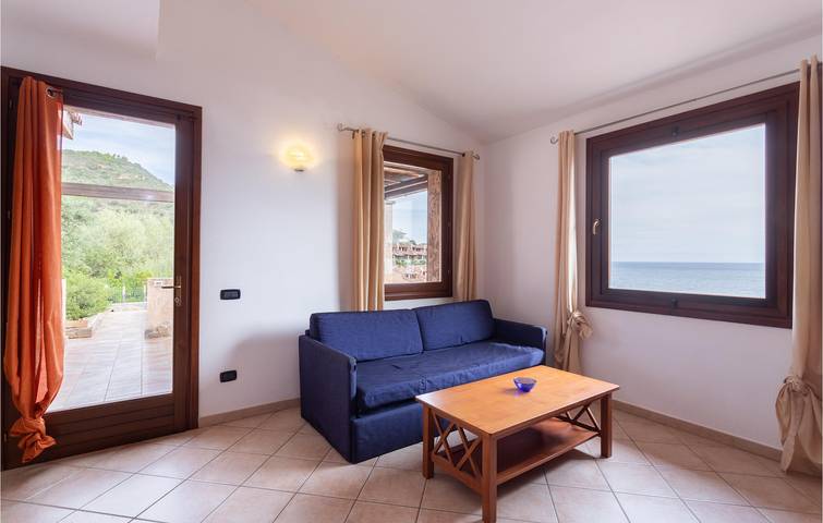 Appartamento con vista mare con parcheggio, cucina e spiaggia nelle vicinanze in Porto Tramatzu, Villaputzu