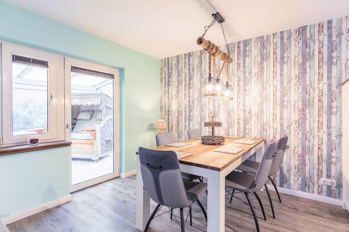 "Ferienhaus Nino" - Top Lage, mit Hunden. Wintergarten vorhanden. in Hafen Büsum, Büsum
