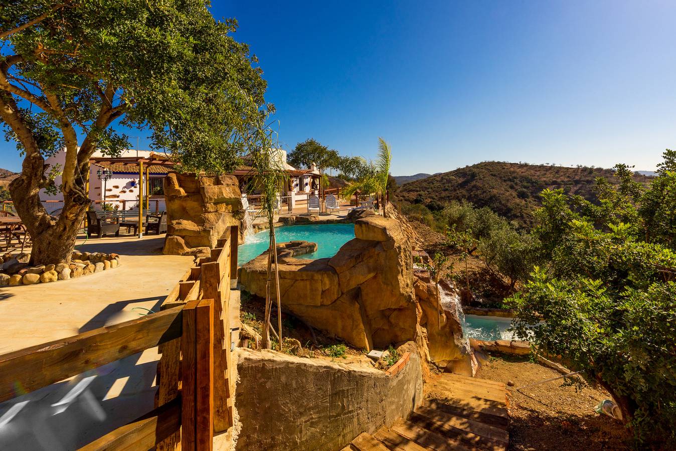 Haustierfreundliches Ferienhaus 'Miramar' mit Garten, privatem Pool, Terrasse und Wlan in Almogía, Málaga Provinz