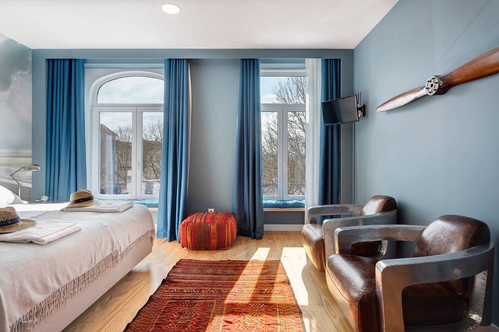 Viva Casa da Praça with heated Pool and terrace in Porto, District de Porto