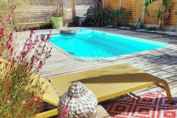 Gîte pour 2 personnes, avec jardin à Saint-Médard-en-Jalles