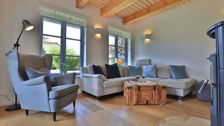 Ferienwohnung für 9 Personen, mit Garten und Sauna in Kalkhorst - 2