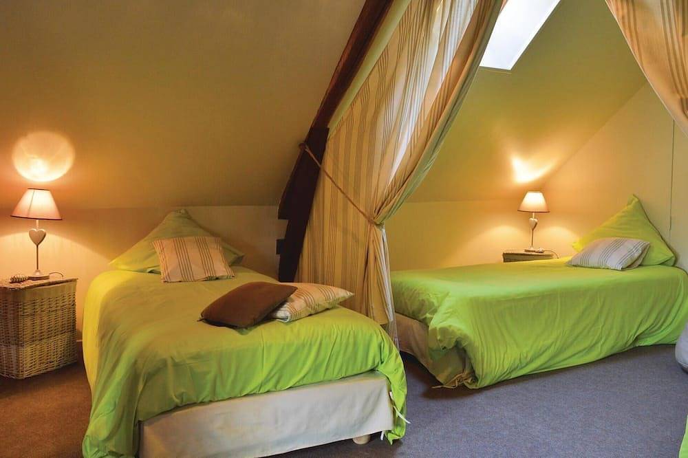 Wunderschönes Haus in Romery mit Küche in Wiège-Faty, Aisne