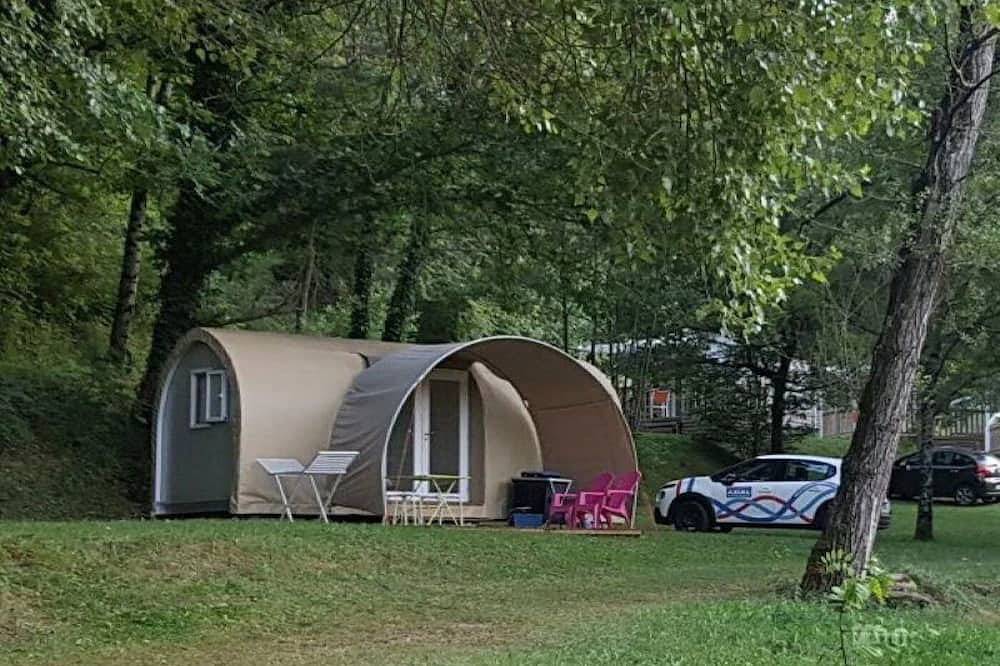 Zecamping 3 étoiles familial piscine chauffée mobil-home 16m2 in Florac-Trois-Rivières, Cévennes