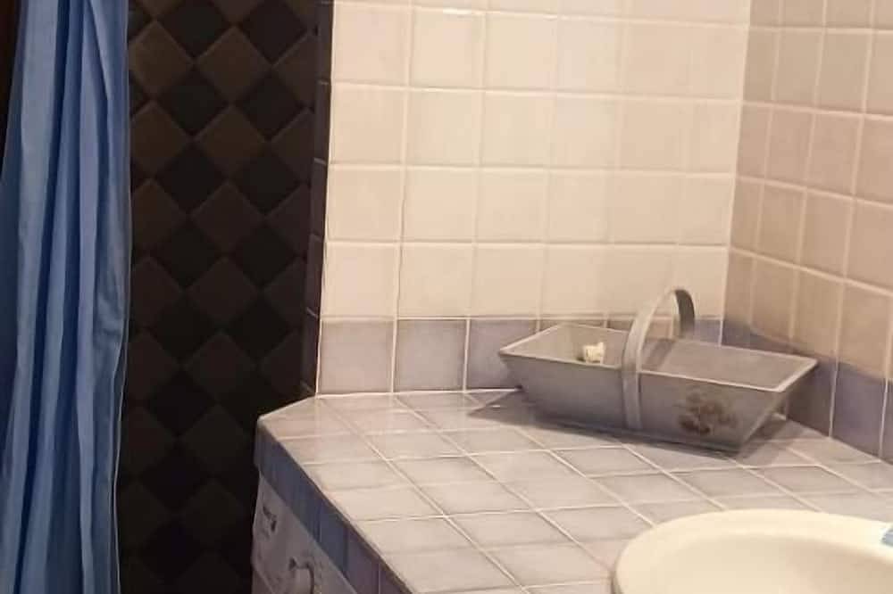 Cottage Blue Ampus - Ampus in Ampus, Draguignan Region