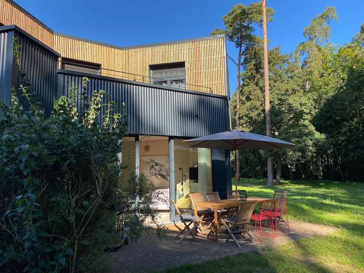 Ferienhaus für 8 Personen, mit Balkon und Terrasse sowie Seeblick und Ausblick in Templin