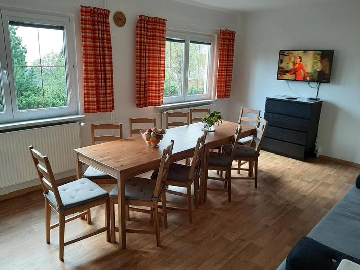 Ferienhaus für 6 Personen, mit Ausblick und Garten