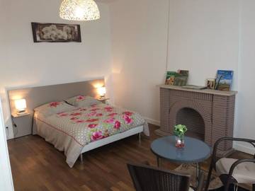 Chambre d’hôte pour 4 personnes, avec jardin et vue à Saint-Denis-de-Gastines