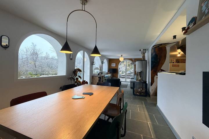 Villa für 8 Personen mit Seeblick in Saint-Alban-de-Montbel, Chambéry und Umgebung