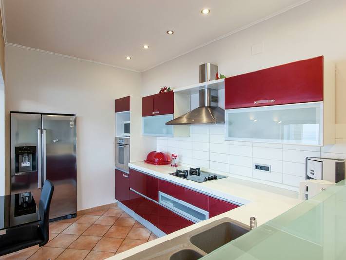 Gîte pour 4 personnes, avec balcon, adapté aux familles à Podstrana - 4