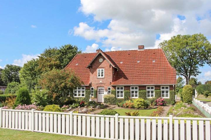 Ferienhaus für 8 Personen, mit Garten in Bargum