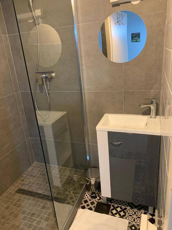 Gîte pour 3 personnes, avec Terrasse et Vue à Remoncourt - 3