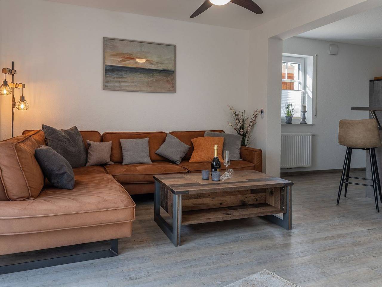 50062 "Leev mare" - Raffiniertes Refugium in Altfunnixsiel: Stilvoll-modern eingerichtet, top gepflegt und ideal für Familien. Mit komplett eingezäuntem Garten, viel Ruhe und großzügigem Wohnbereich ein perfekter Rückzugsort für Ihren Urlaub. in Altfunnixsiel, Wittmund